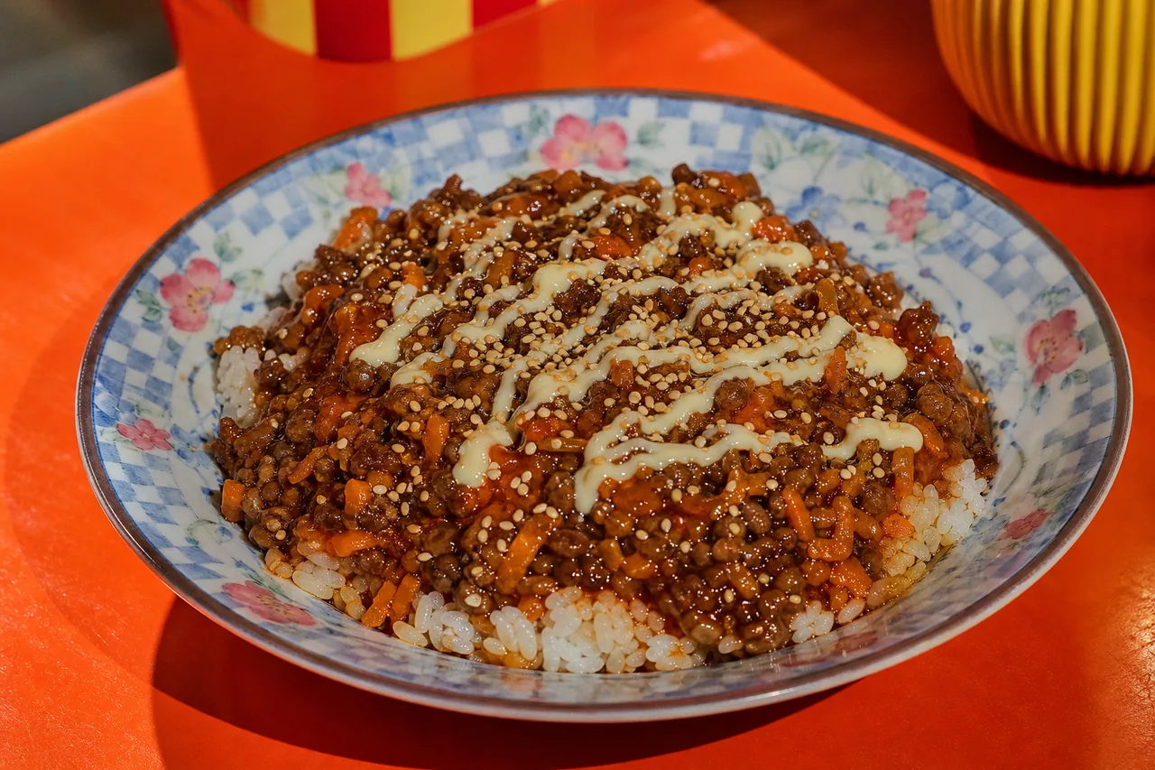 Riz façon okonomiyaki au bœuf doux et carotte fondante