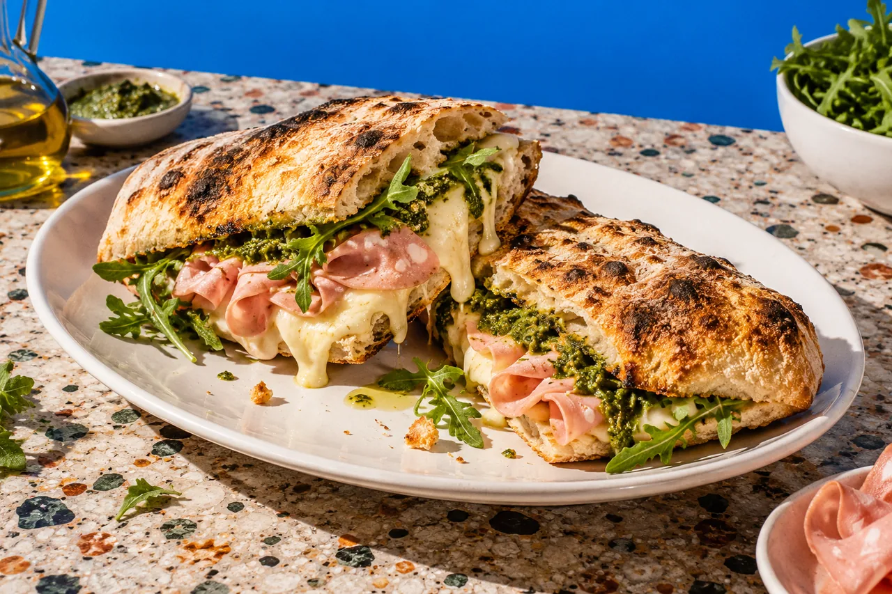 Panuozzo (Neapolitan Pizza Sandwich)